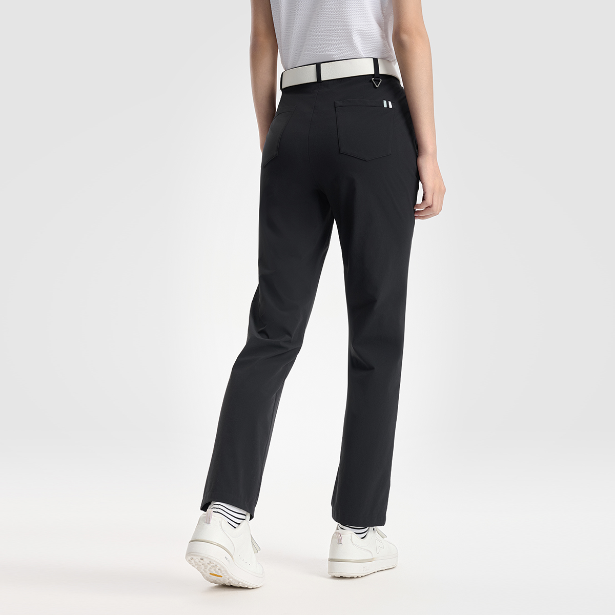 FILA CORE ATHLETICS GOLF ELITE GOLF CLUB Women Woven Pants (Black)