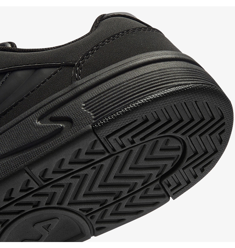 FILA KIDS WAVE Boy's BOA Sneakers School Shoes in White/Black