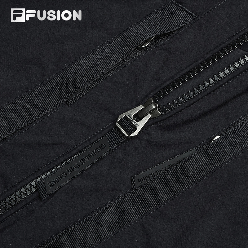 FILA FUSION INLINE URBAN TECH Mens Woven Top in Black