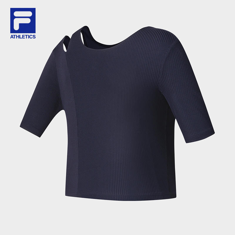 FILA CORE ATHLETICS FITNESS Women Short Sleeve T-shirt in Navy