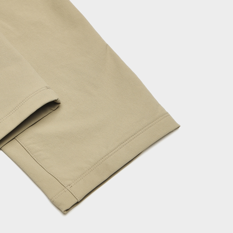 FILA CORE ATHLETICS EXPLORE X BBC EARTH PATHWAYS OF WONDER Men Woven Pants (Matcha Khaki)