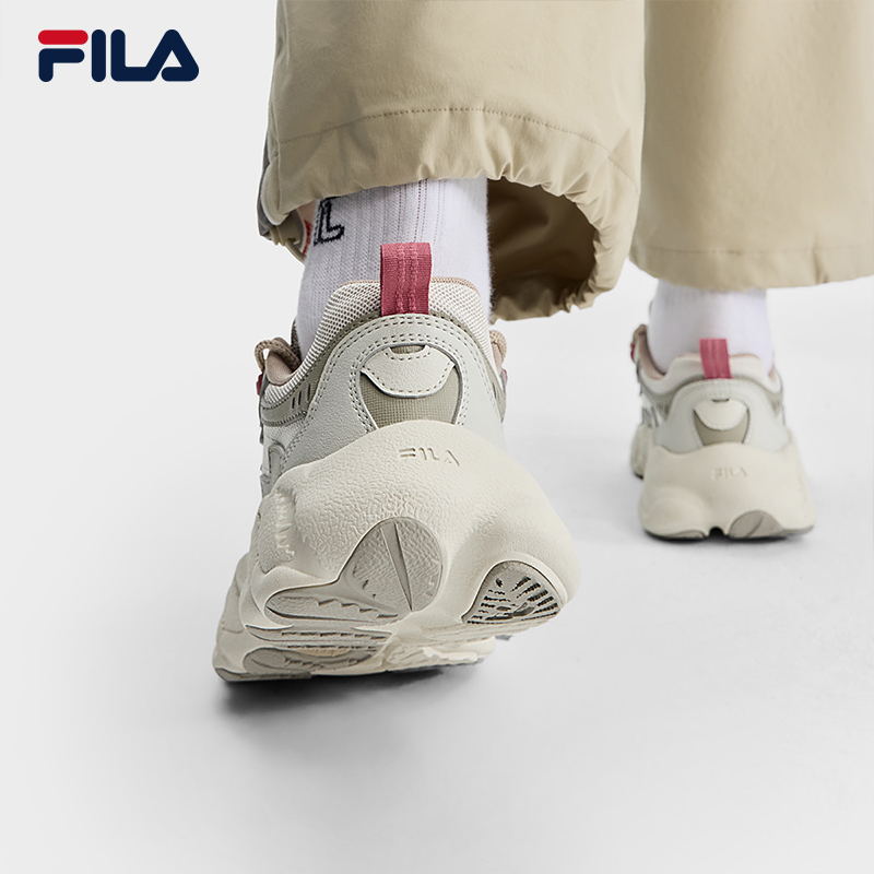 FILA CORE FASHION MODERNO FILA FERN 2 Women Sneakers