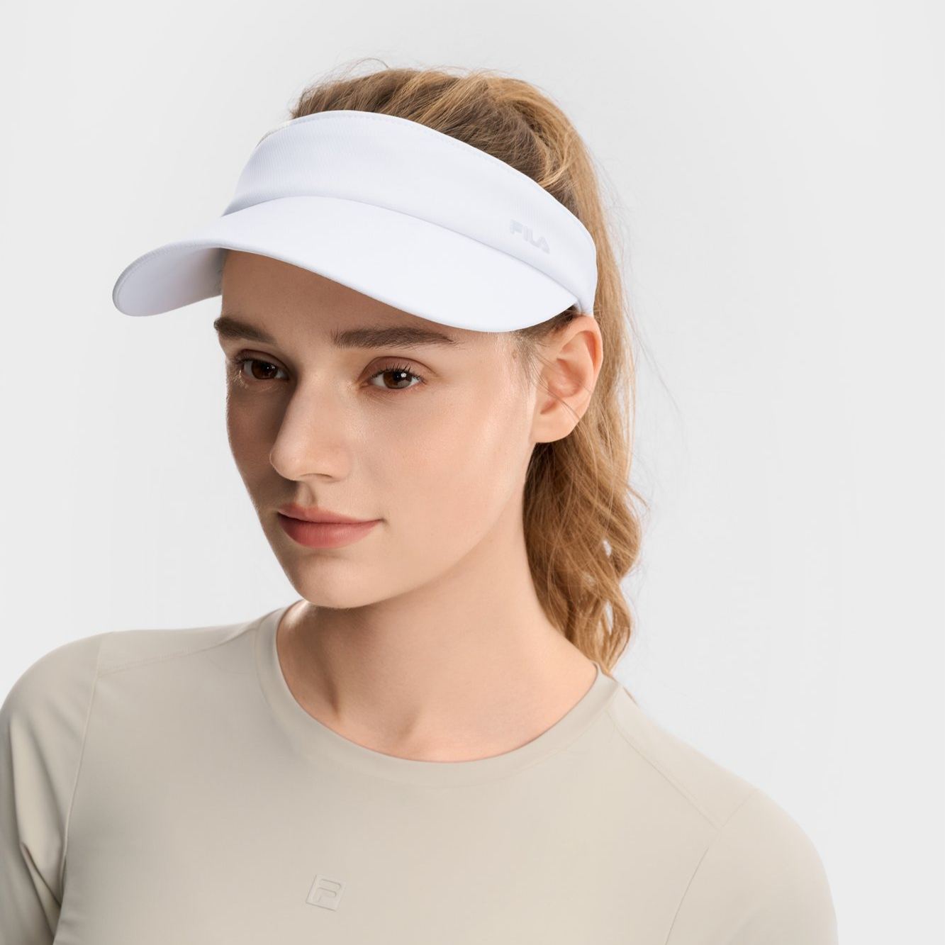 FILA CORE Women FITNESS Visor Hat WHITE