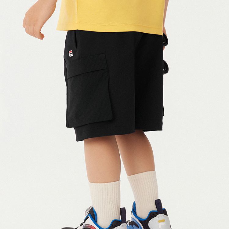 (105-130cm) FILA KIDS x GIGANTOSAURUS Boy's Knit 5 Inch Woven Pants in Navy