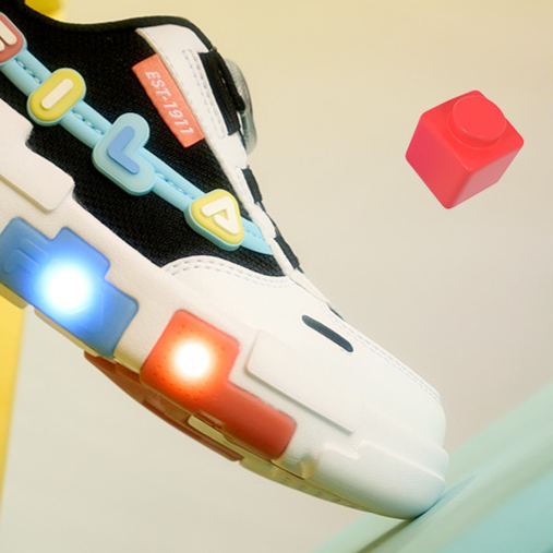 FILA KIDS PIXELS Boy's Light-up Shoes in Black / Blue
