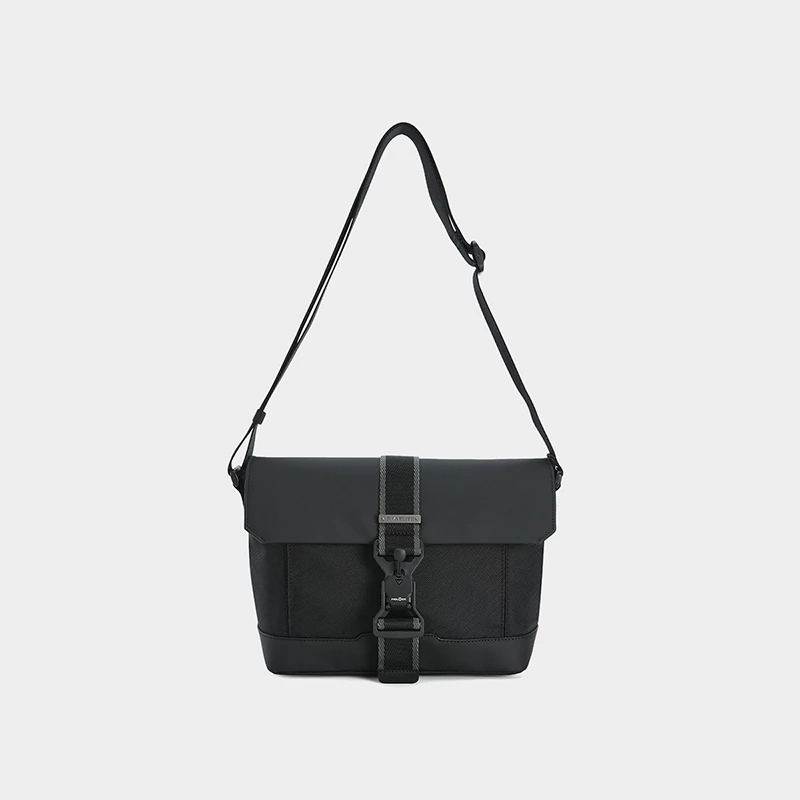 FILA CORE LIFESTYLE WHITE Crossbody Bag Men Crossbody Bag