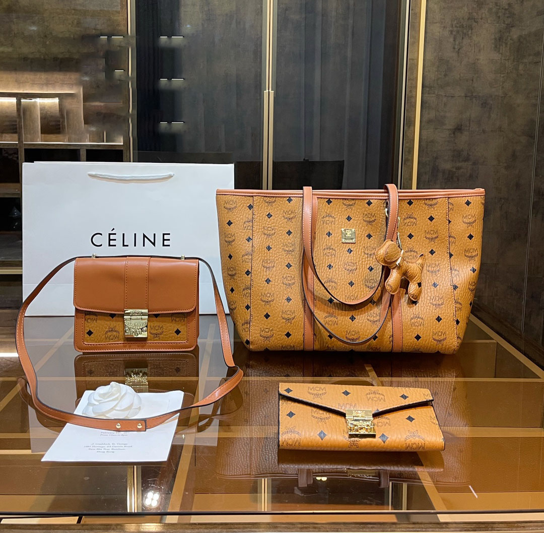 関税送料込み【MCM】3点セット お得