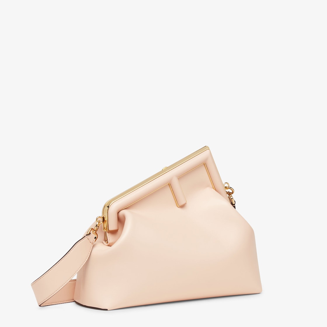 VERY雑誌掲載！『東原亜希同項』【FENDI】新作、大人気