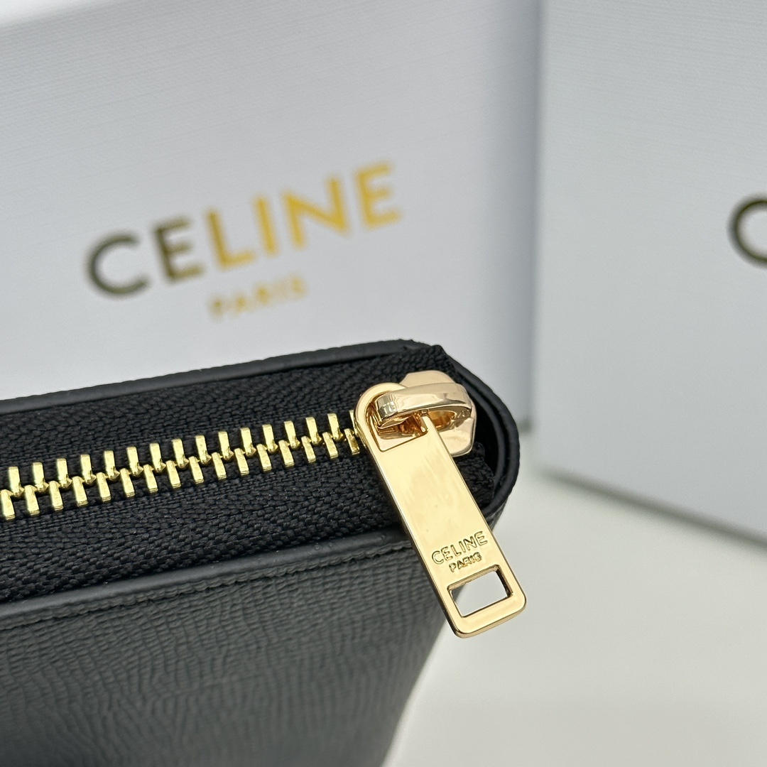CELINE【入手困難】TRIOMPHE CUIRコンパクトファスナー財布 ★全色★