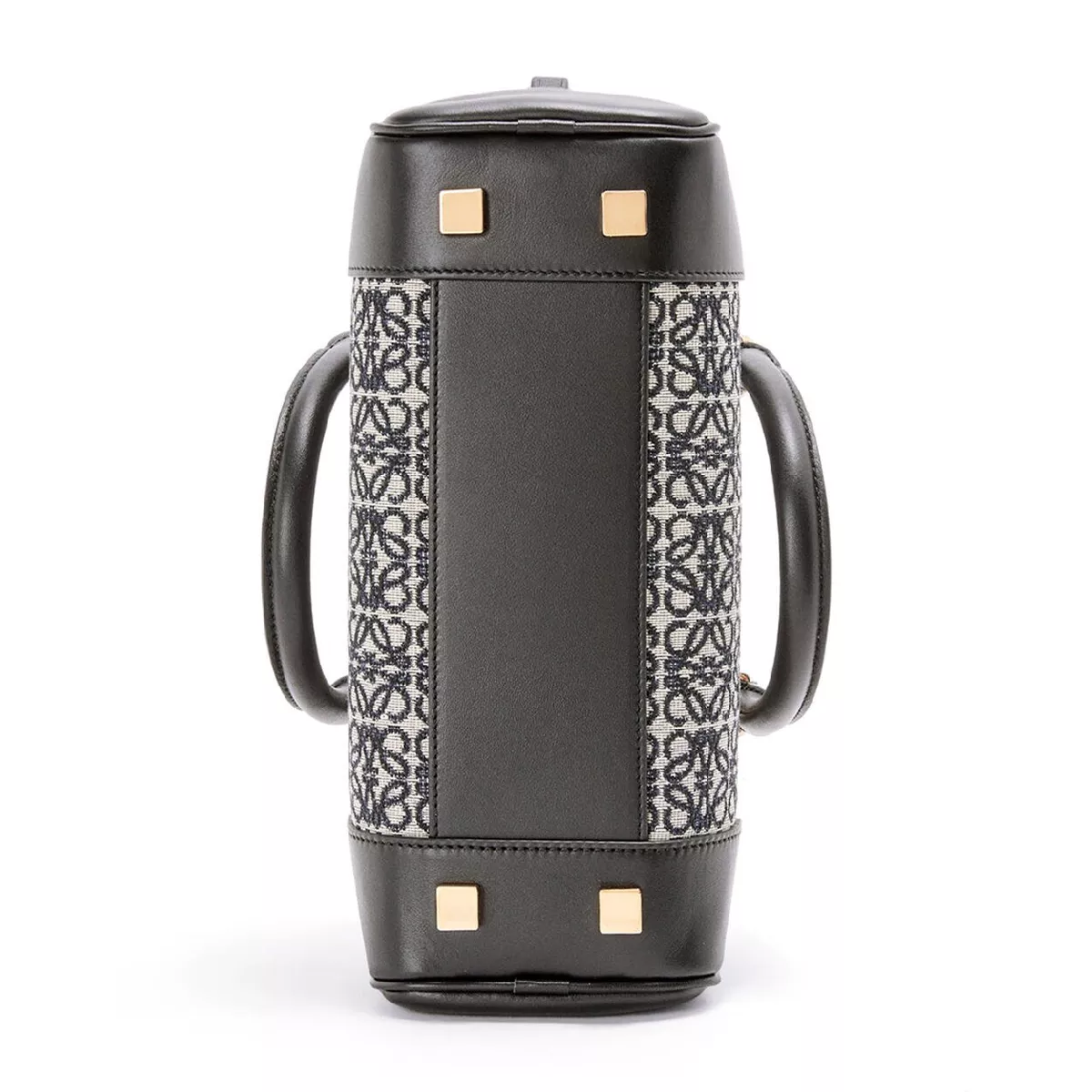 【LOEWE】OGGI雑誌掲載！泉里香さんも着用！アマソナ23 バッグ アナグラム 3WAY アナグラム-BUYMA