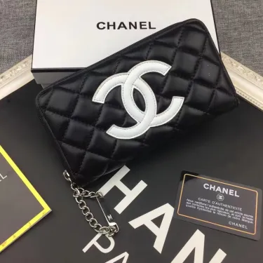 【CHANEL】人気の新作バカ売れ商品菱形チェック柄の刺しゅう入りバラ財布