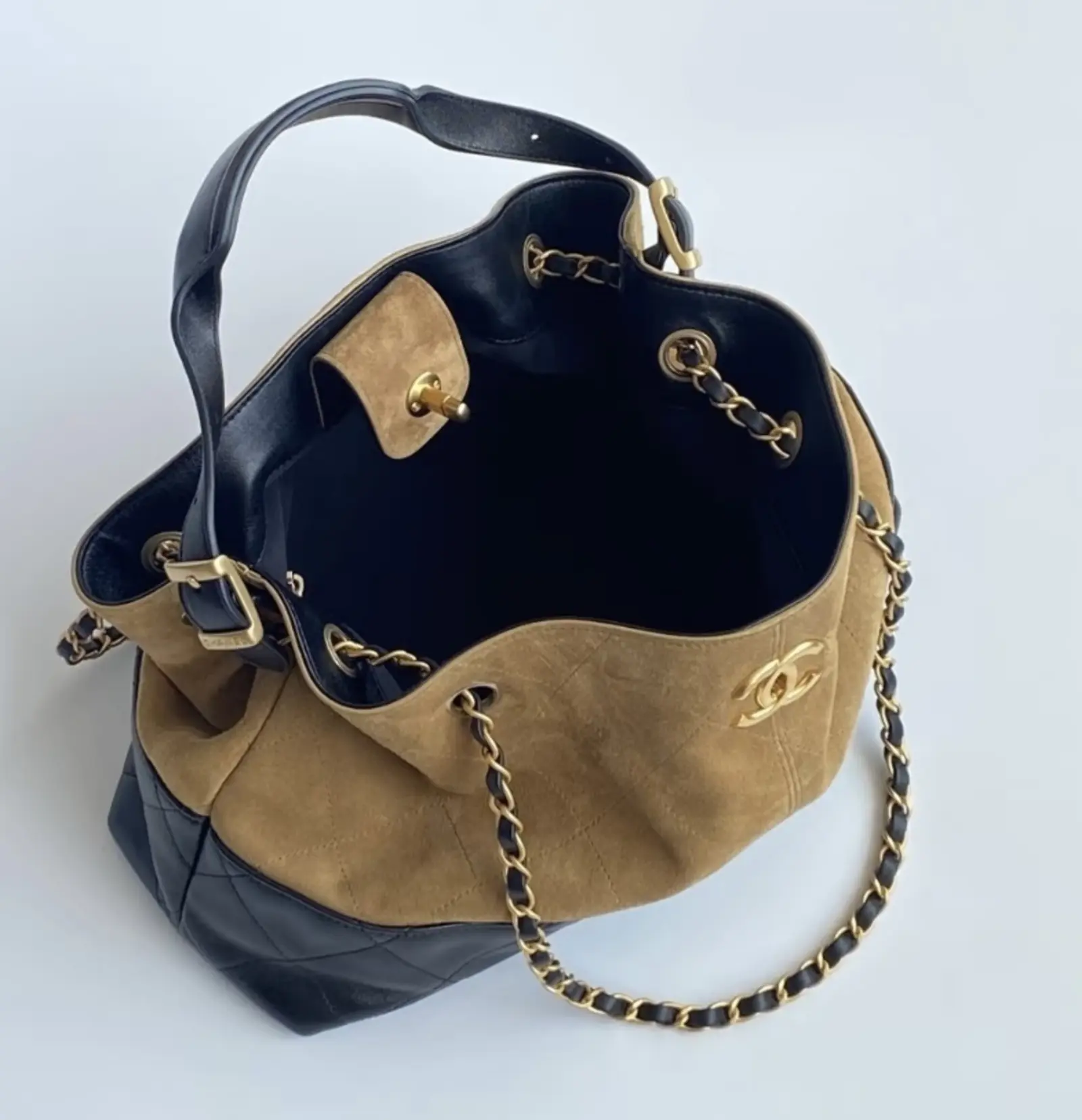 バイカラー★【CHANEL】ハンドバッグ2way AS5634-B20827-U1536