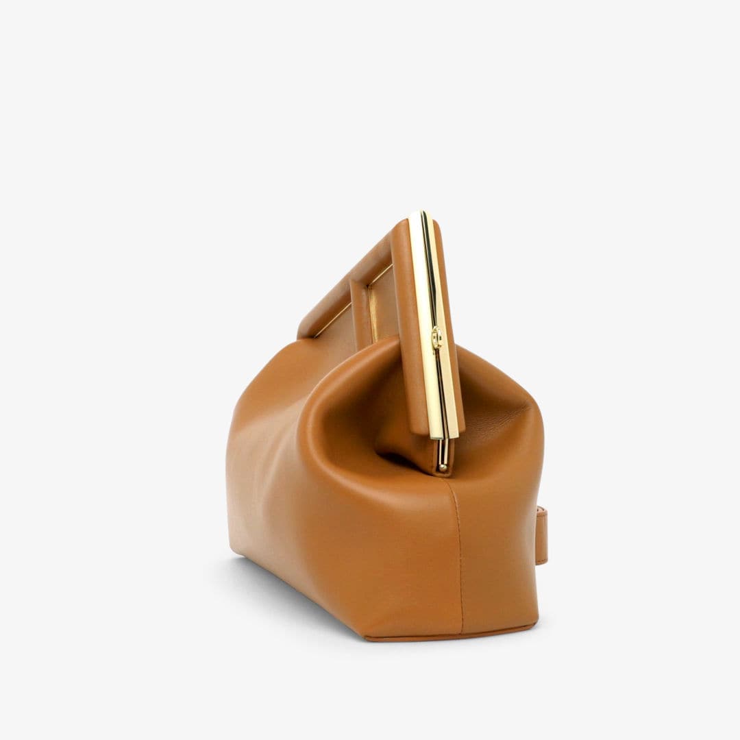 VERY雑誌掲載！『東原亜希同項』【FENDI】新作、大人気