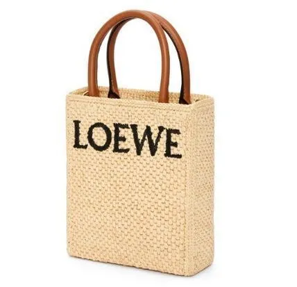 【loewe】すぐ届く☆新作☆loewe☆ラフィアトートバッグ