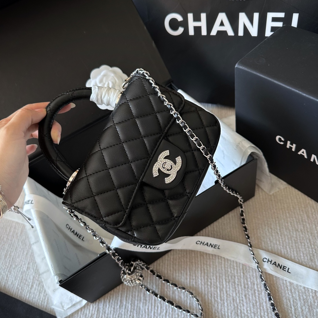 【女性に大人気！】 CHANEL セルズボウルシリーズレディーズハンドバッグ