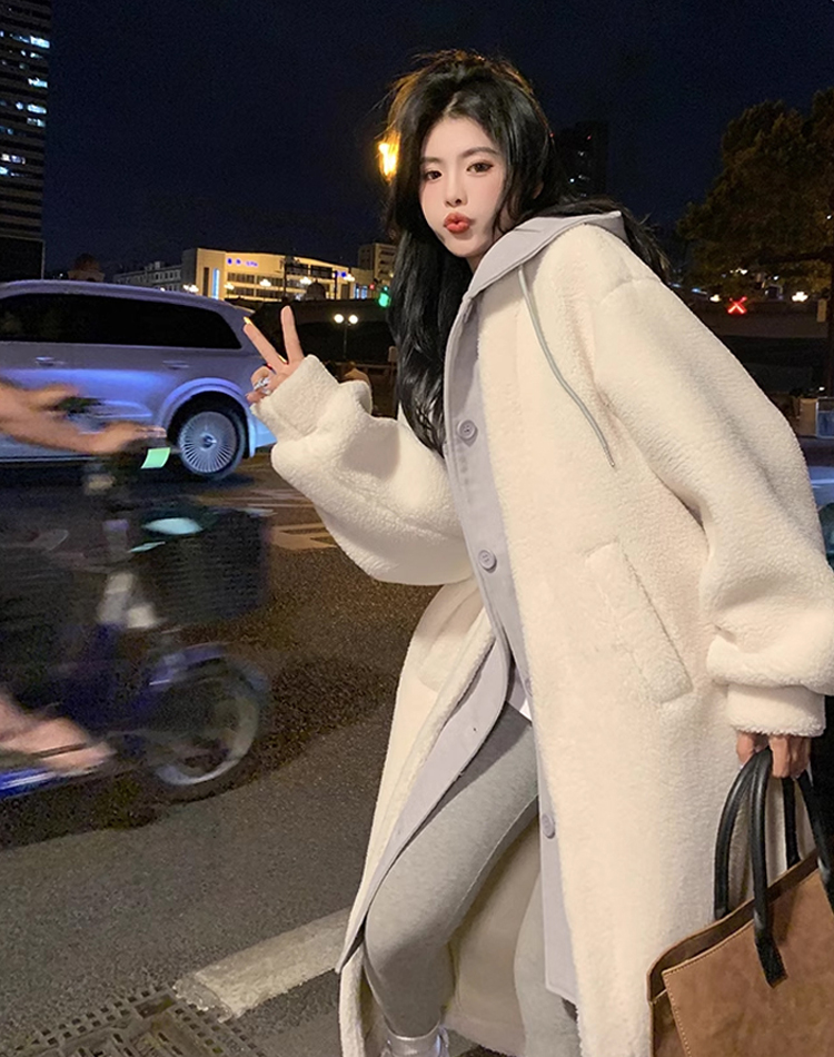 レイヤードボアコート