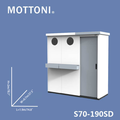 Villa courtyard storage room