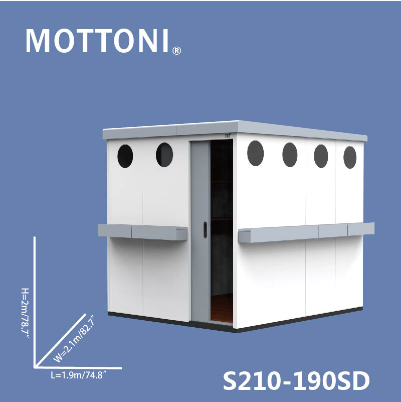 Villa courtyard storage room