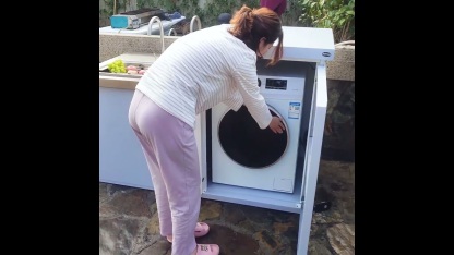 Washing machine cabinet and sink cabinet