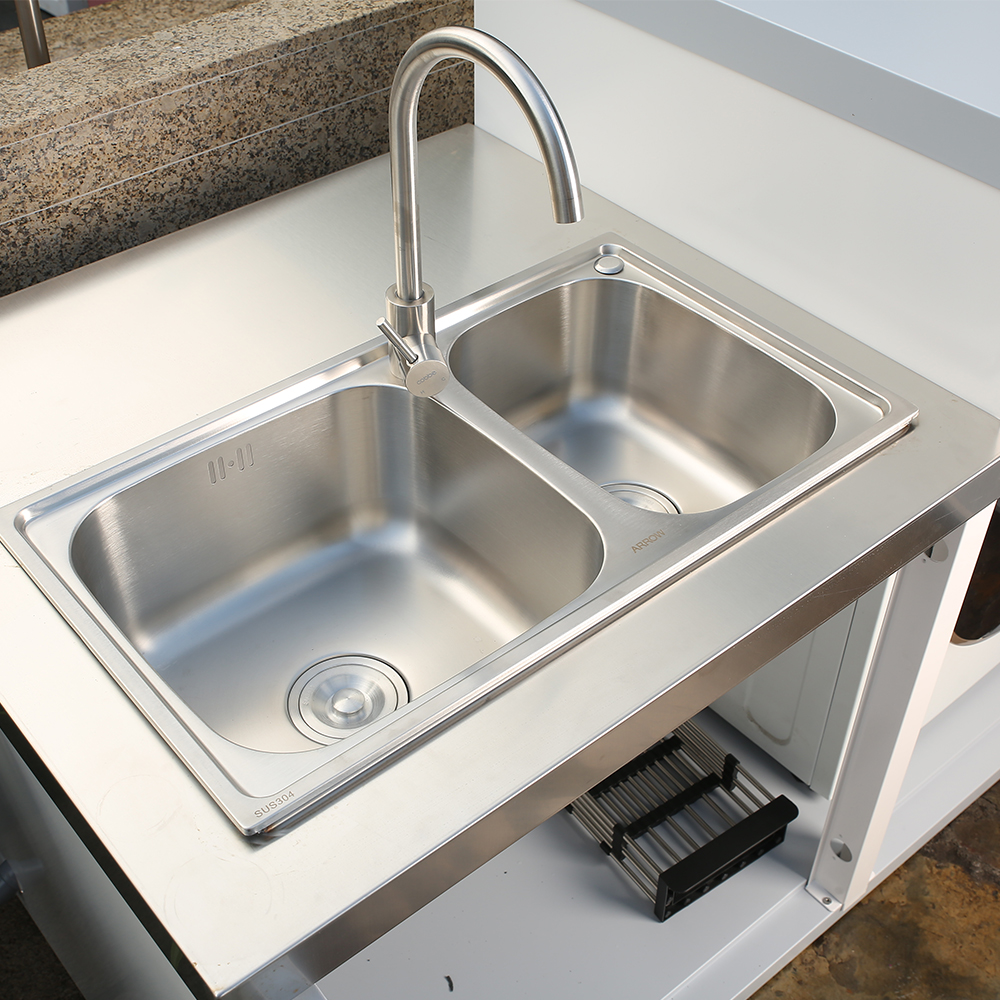 Washing machine cabinet and sink cabinet