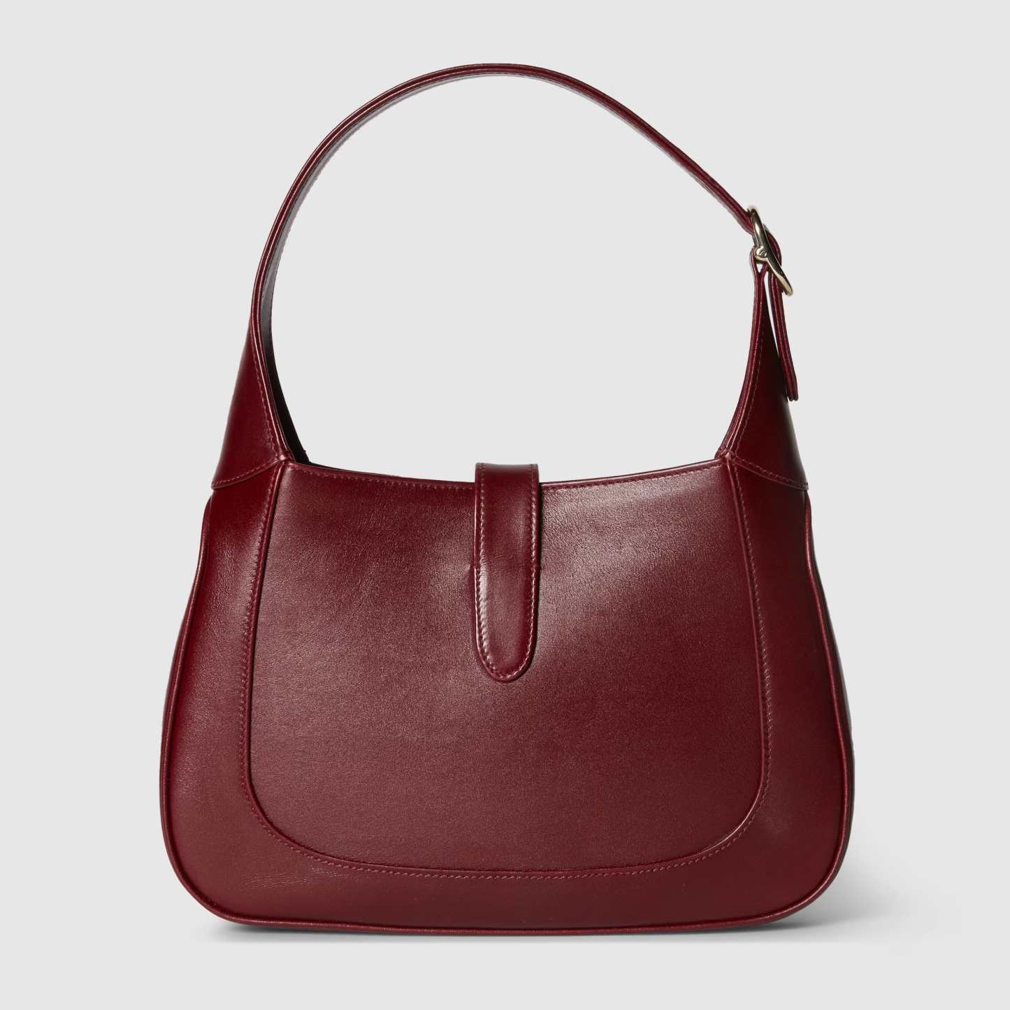 【Gucci】 雑誌掲載!多くの著名人からも愛される新作バッグが登場!ジャッキースモール ショルダーバッグ