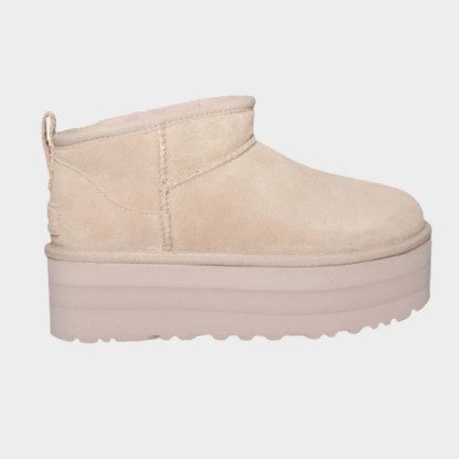�2023秋冬シーズンに登場！❤️渡辺直美同項！UGG CLASSIC ULTRA MINI PLATFORM✨ 履き心地の良さとスタイルアップ効果を実現！