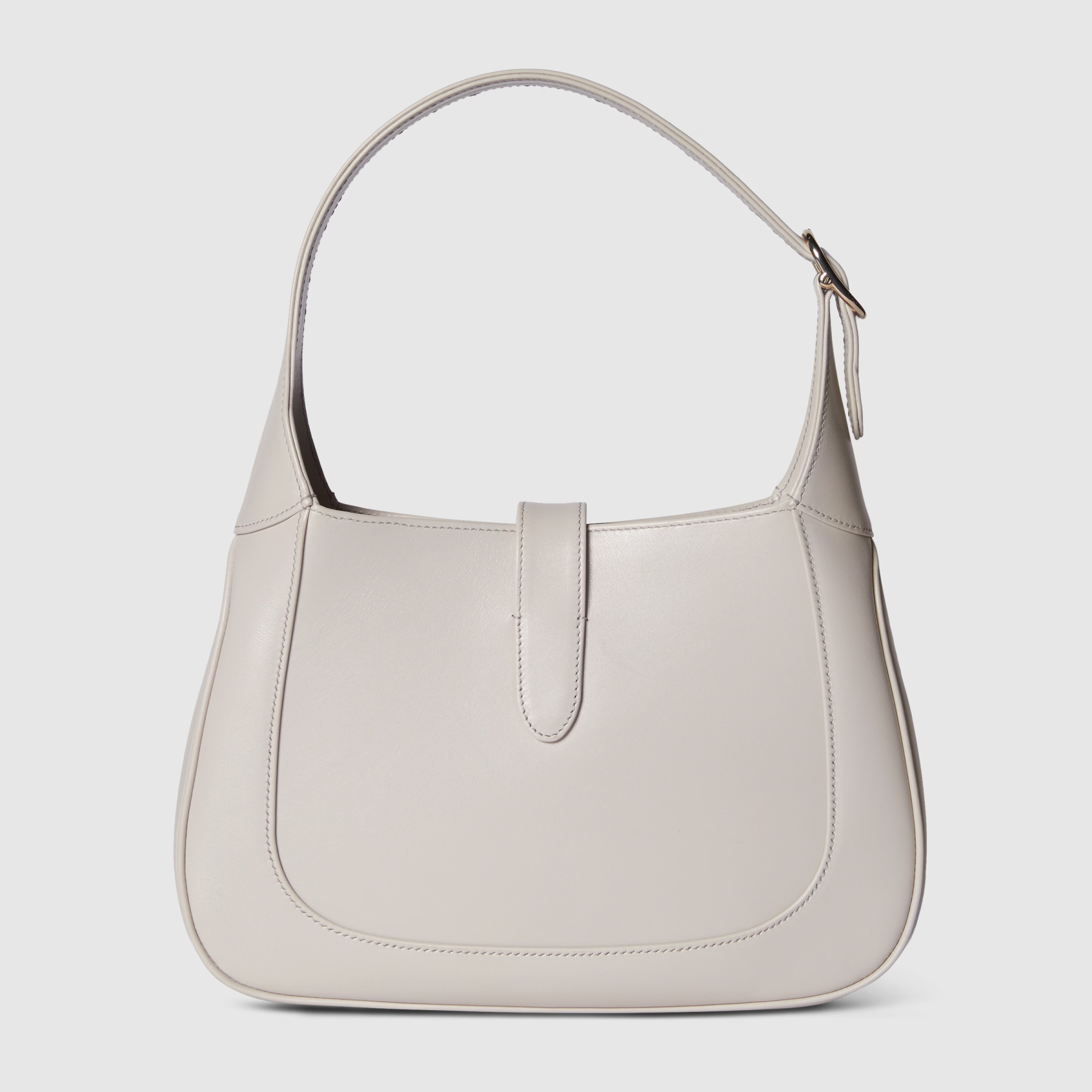 【Gucci】 雑誌掲載!多くの著名人からも愛される新作バッグが登場!ジャッキースモール ショルダーバッグ