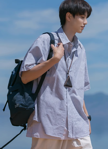 日本のシティボーイ青と白のストライプシャツ半袖メンズ夏新作ゆったりカジュアルボーイズシャツジャケット