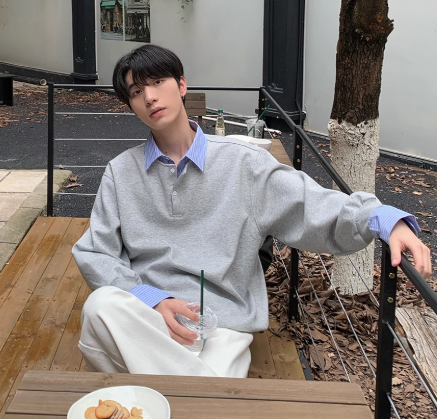 ONELYC1NS 韓国版フェイクツーピースコントラストカラーステッチプラスベルベットセーター長袖男女兼用ラペルルーズプルオーバートップ