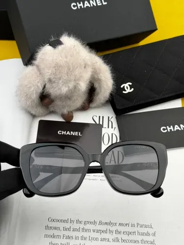 【CHANEL】シャネル 2025年 新作トレンド 大人気 ファッション スクエア 偏光サングラス CH5907