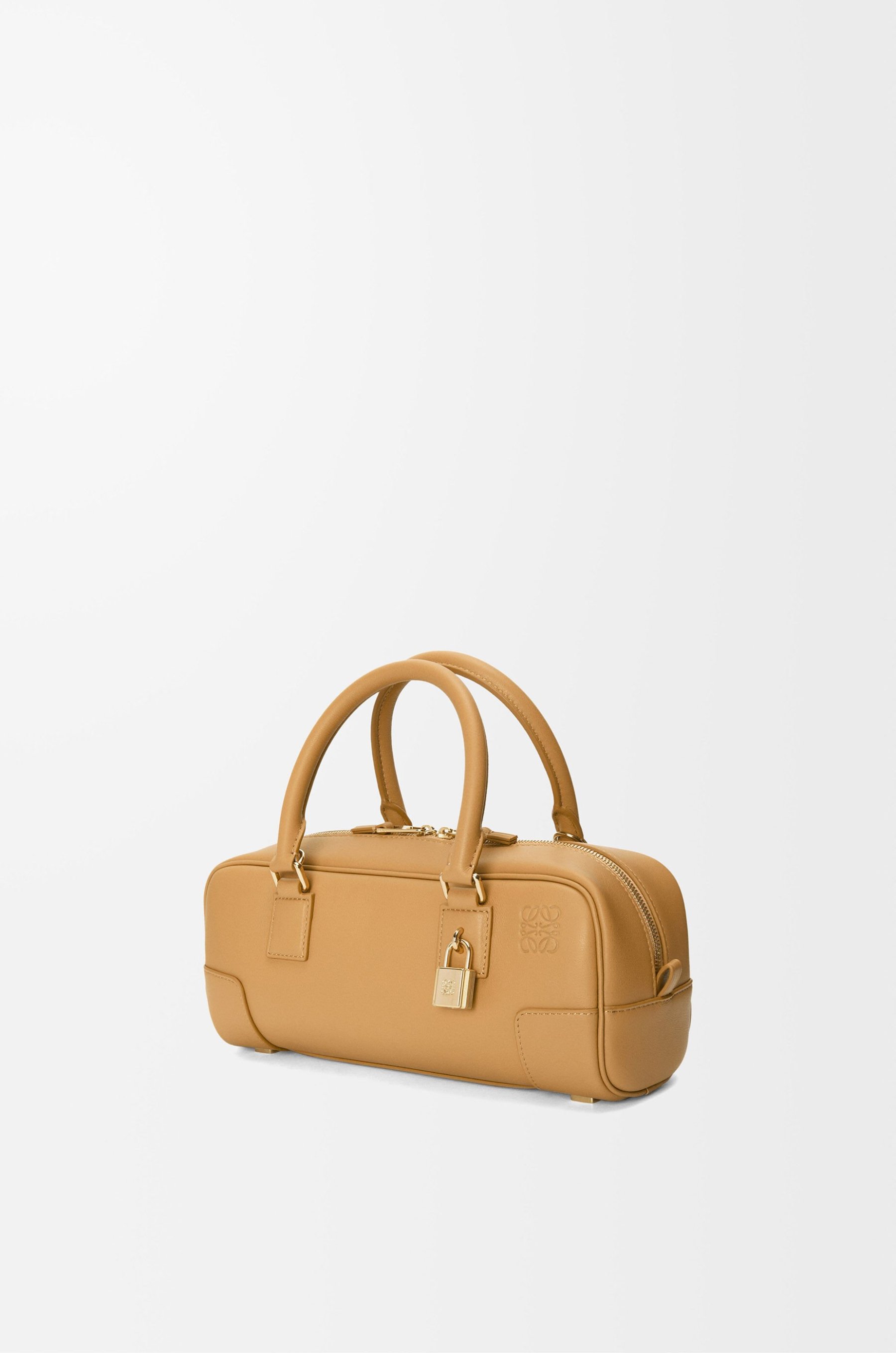 アマソナ23 クロップド バッグ（ナパカーフ）