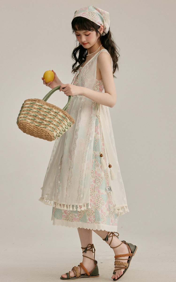 ชุดเดรสลายดอกไม้+ลูกไม้คลุมยาว สวมใส่ทับซ้อนกันได้ 