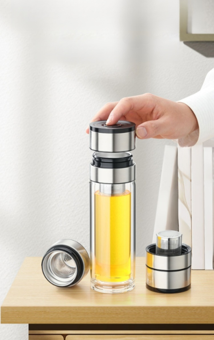 แก้วชงชาพร้อมที่กรองชา เปิดฝาด้วยปุ่มเดียว