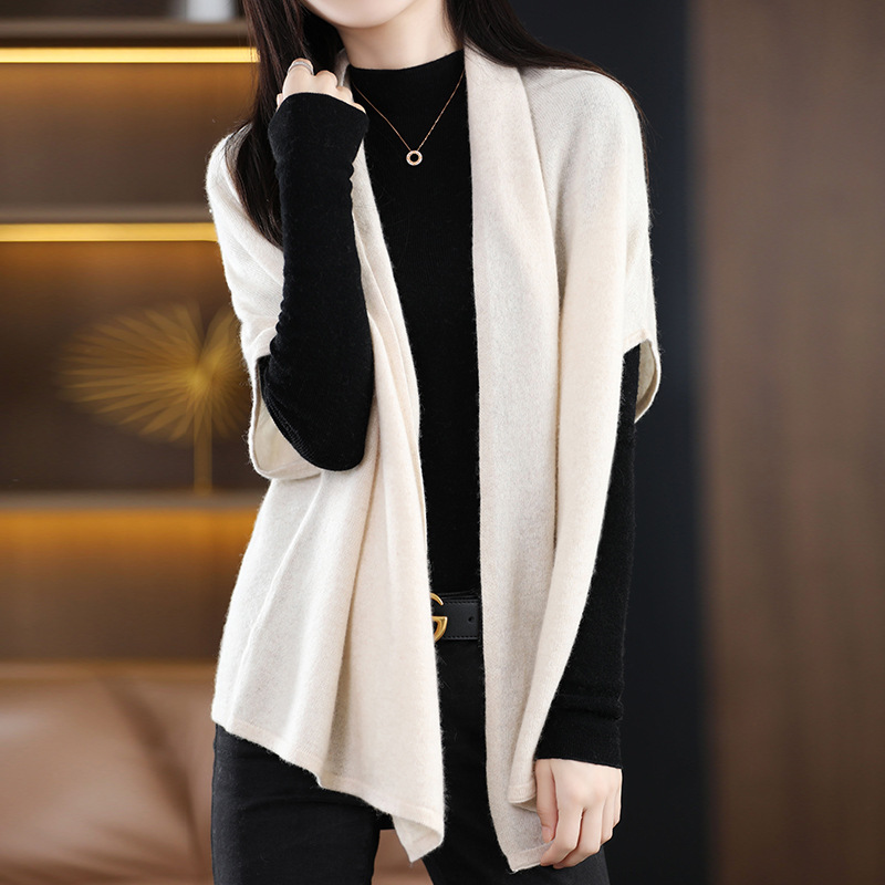  【Full Wool Shawl Coat】💁‍♀️Lightweight and warm, this cape-like design provides a 360-degree slimming effect.