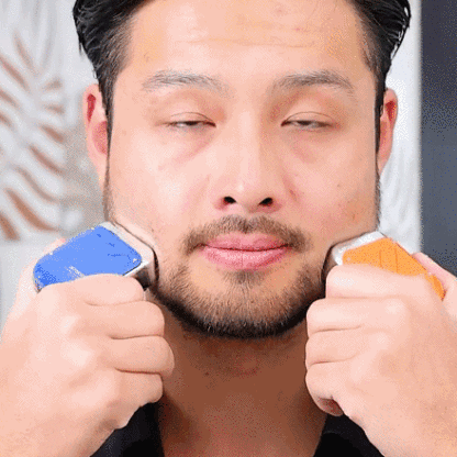 Still using that old razor? Stop the irritation. 🛑 Meet the German-Engineered Mini Shaver. 9000 RPM of pure power that cuts through tough, wire-thick beards like butter.