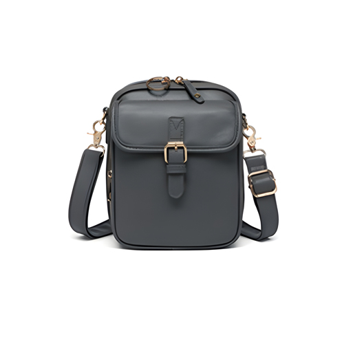 【One bag for two purposes】Cow leather messenger bag, made of cow leather, large capacity