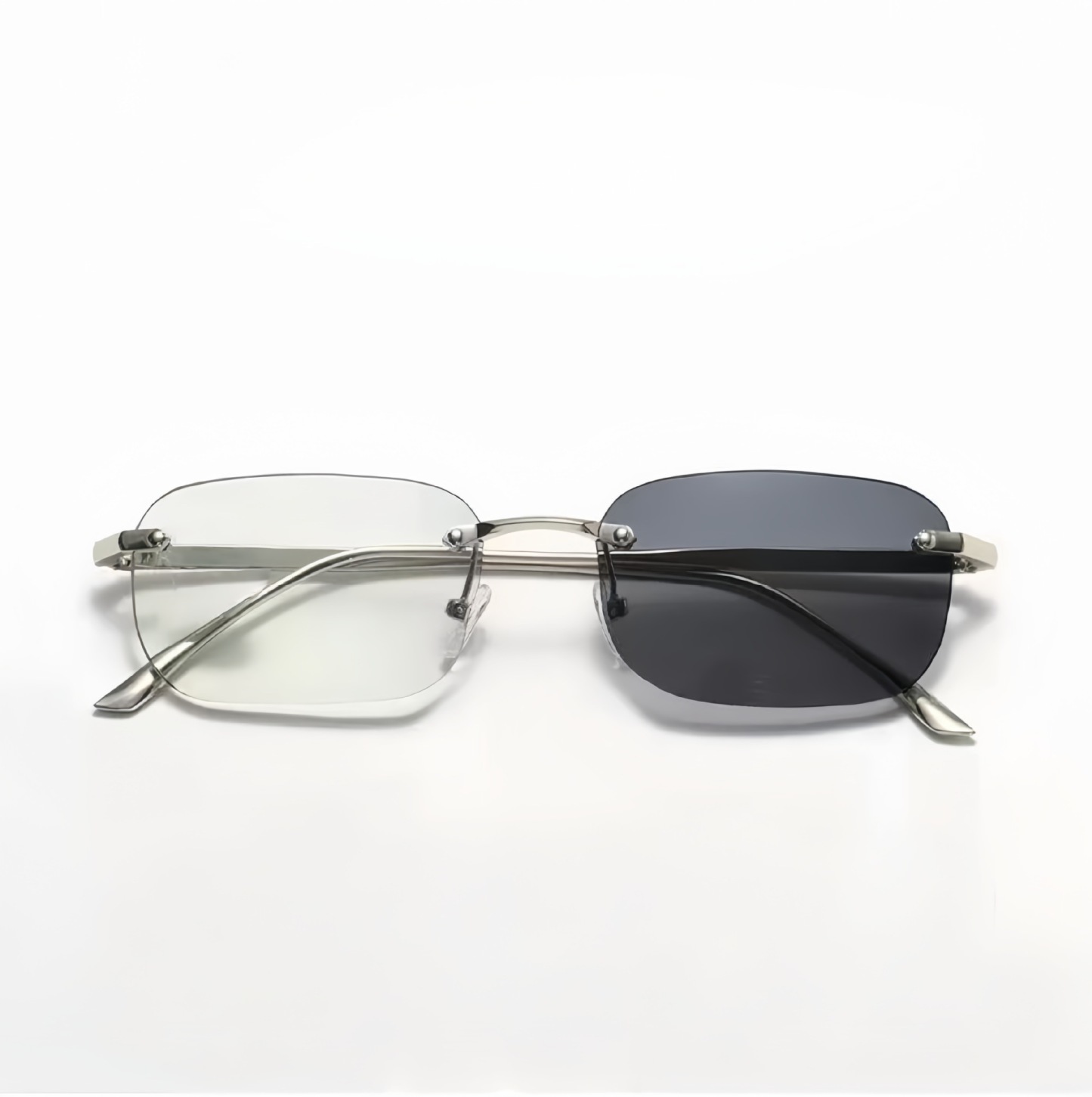 ✅Stop swapping 3 pairs of glasses! Discover the smart 3-in-1 lens thousands are raving about.