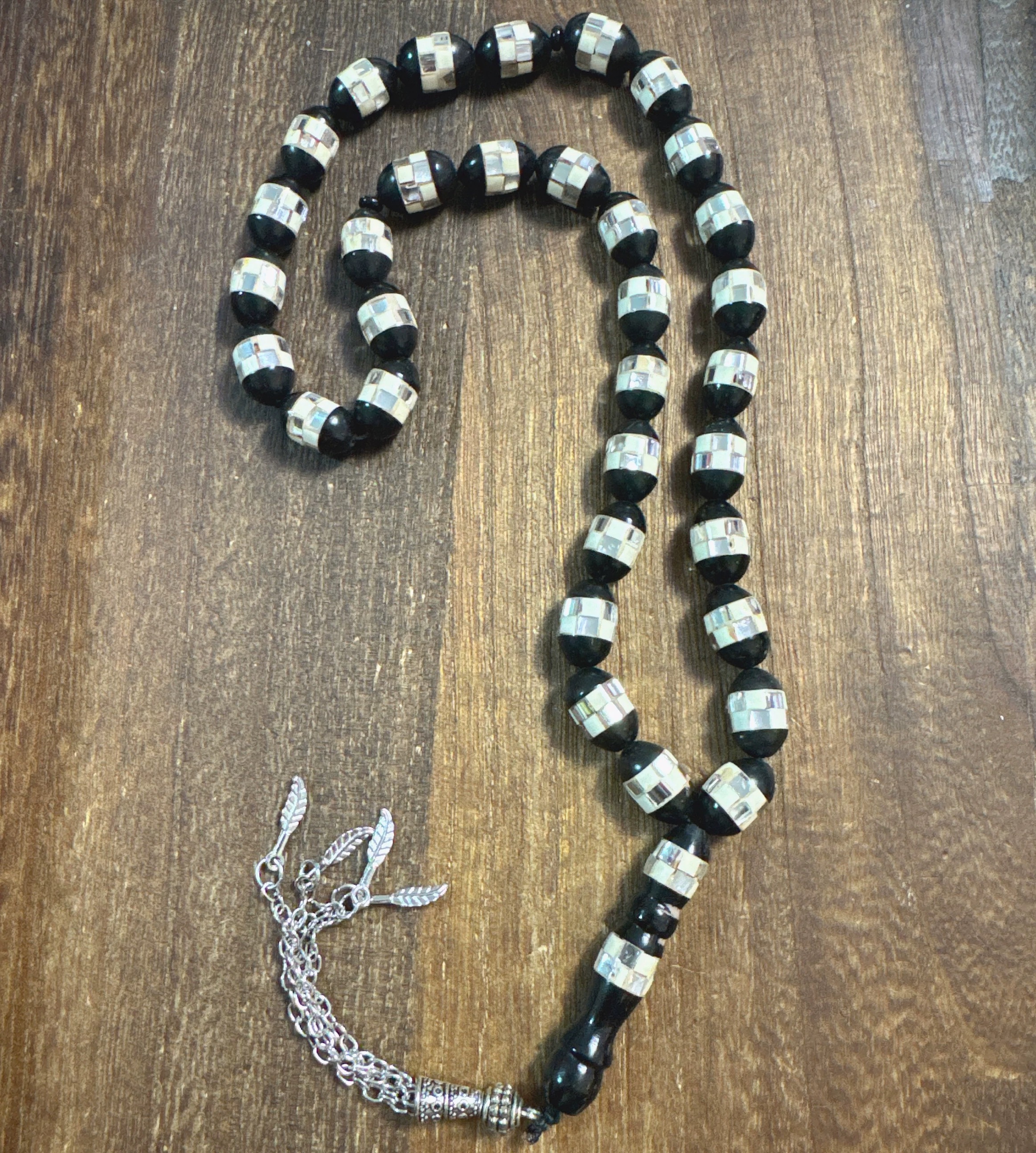 Prayer Beads – Spiritual Tools for Mindfulness and Devotion