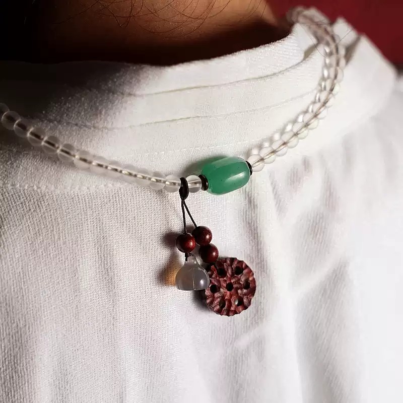 White Tara Blessing – Handcrafted White Glaze Glass (Liu Li) Mala