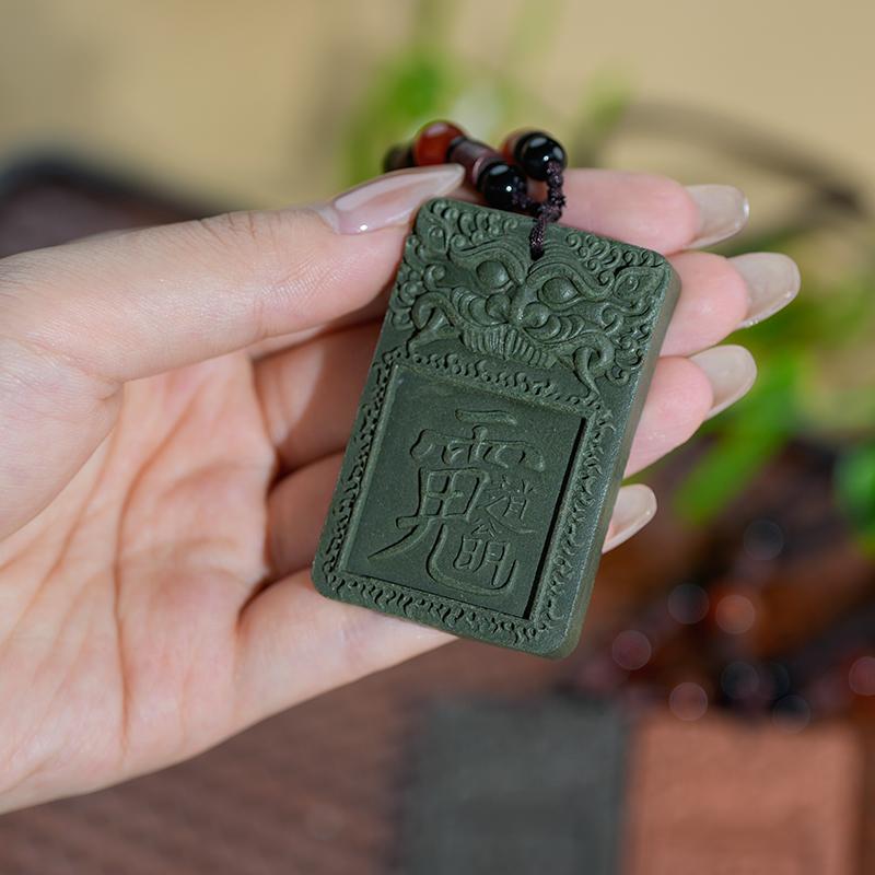 Tibetan Incense Pendant Necklace – Five-Facing Wealth Amulet Hand-Carved