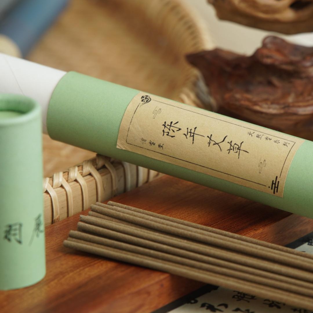 Handcrafted Herbal Fragrance | Aged Tibetan Mugwort Incense Sticks