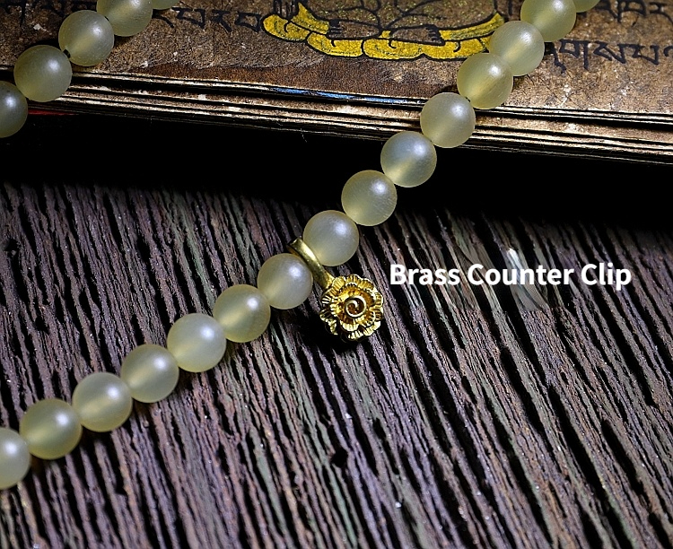 Tibetan Simplicity: Natural Highland Goat Horn Mala with Certified Beeswax Accents
