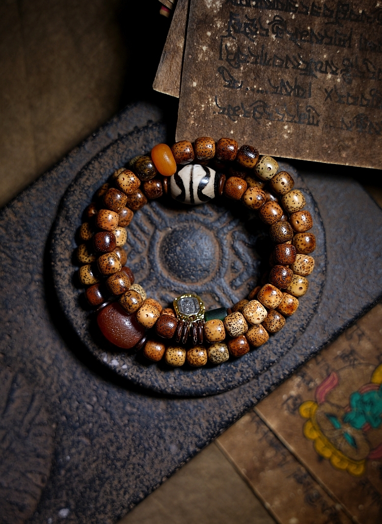 Star Moon Bodhi Seed Chenzi Beads with Dzi Beads Multi-Wrap Bracelet