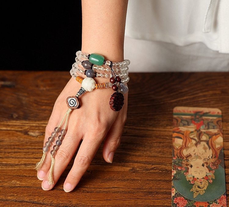 White Tara Blessing – Handcrafted White Glaze Glass (Liu Li) Mala