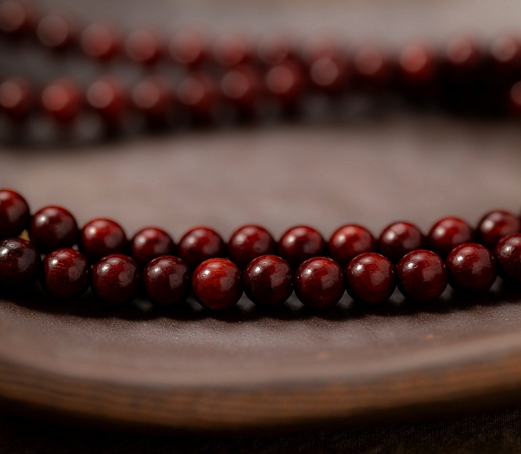 Natural Rosewood 108 Bead Mala Bracelet with Beeswax and Hetian Jade Zodiac Sign Charm