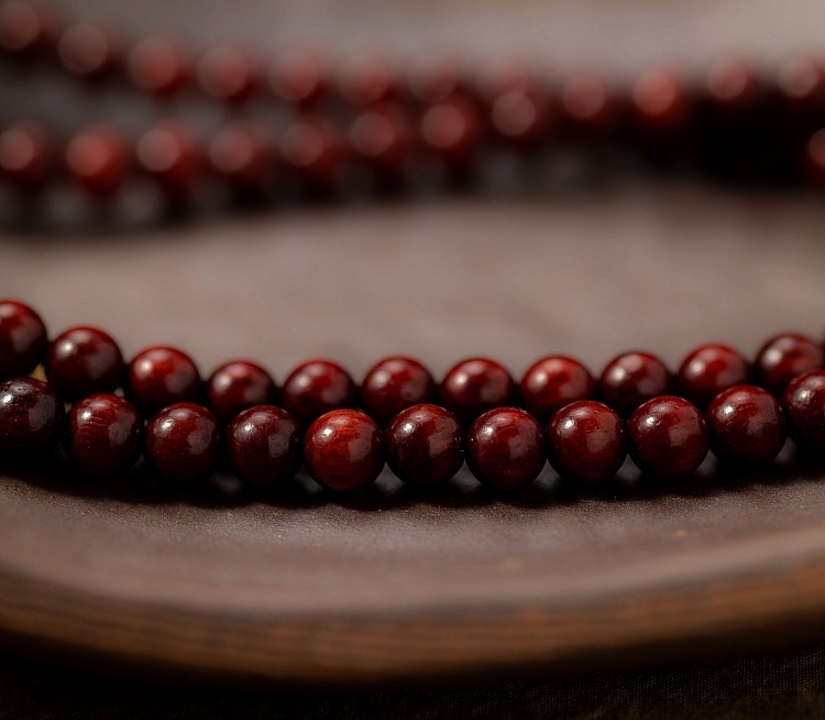Natural Rosewood 108 Bead Mala Bracelet with Beeswax and Hetian Jade Zodiac Sign Charm
