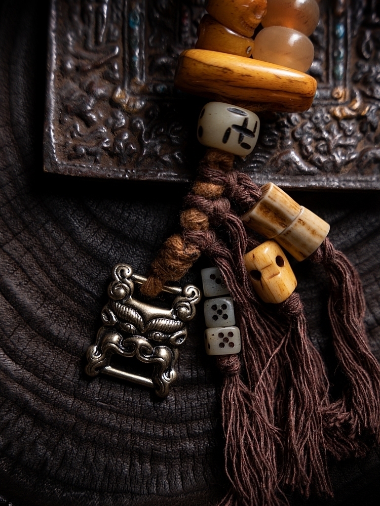 Tibetan Slant-Cut Yak Bone Skull Mala Bracelet – Charnel Ground Master Beads with Tassel