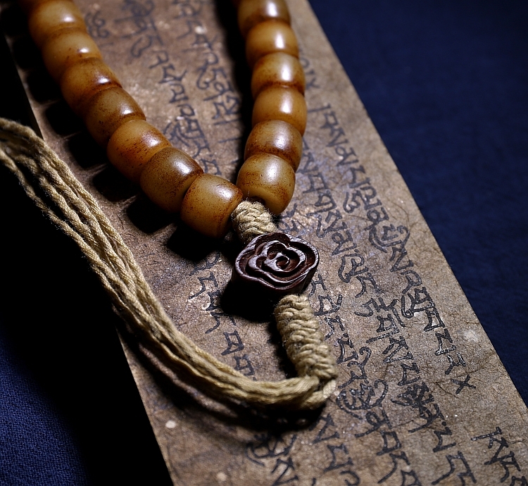 Genuine Tibetan Yak Bone Mala Bracelet