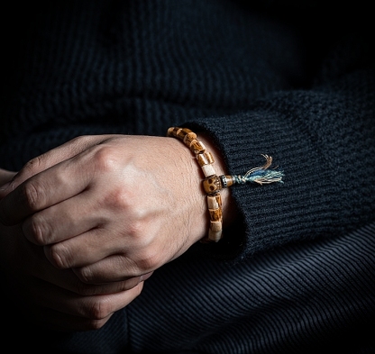 Primal Essence – Tibetan Stag Antler & Aged Yak Bone Bracelet