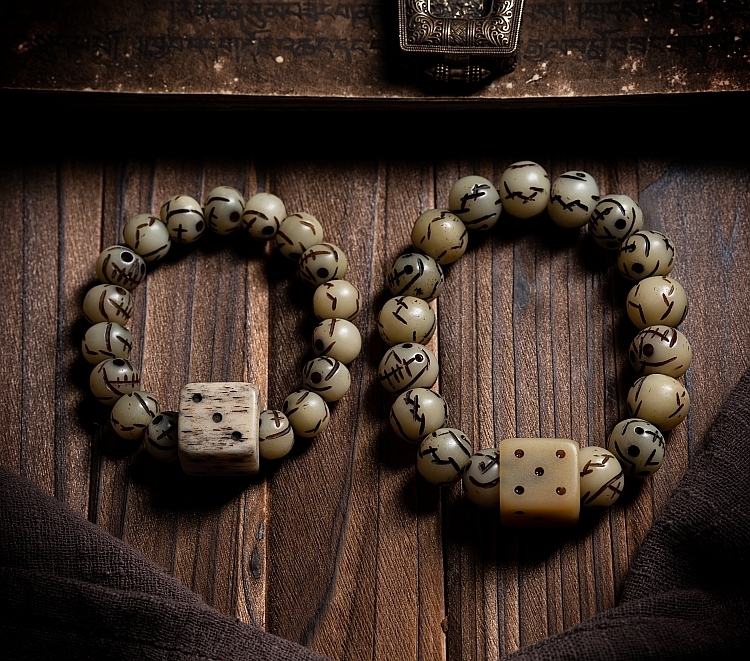 Sacred Guardians Yak Bone Bracelet – "Chitipati & Dice Edition"